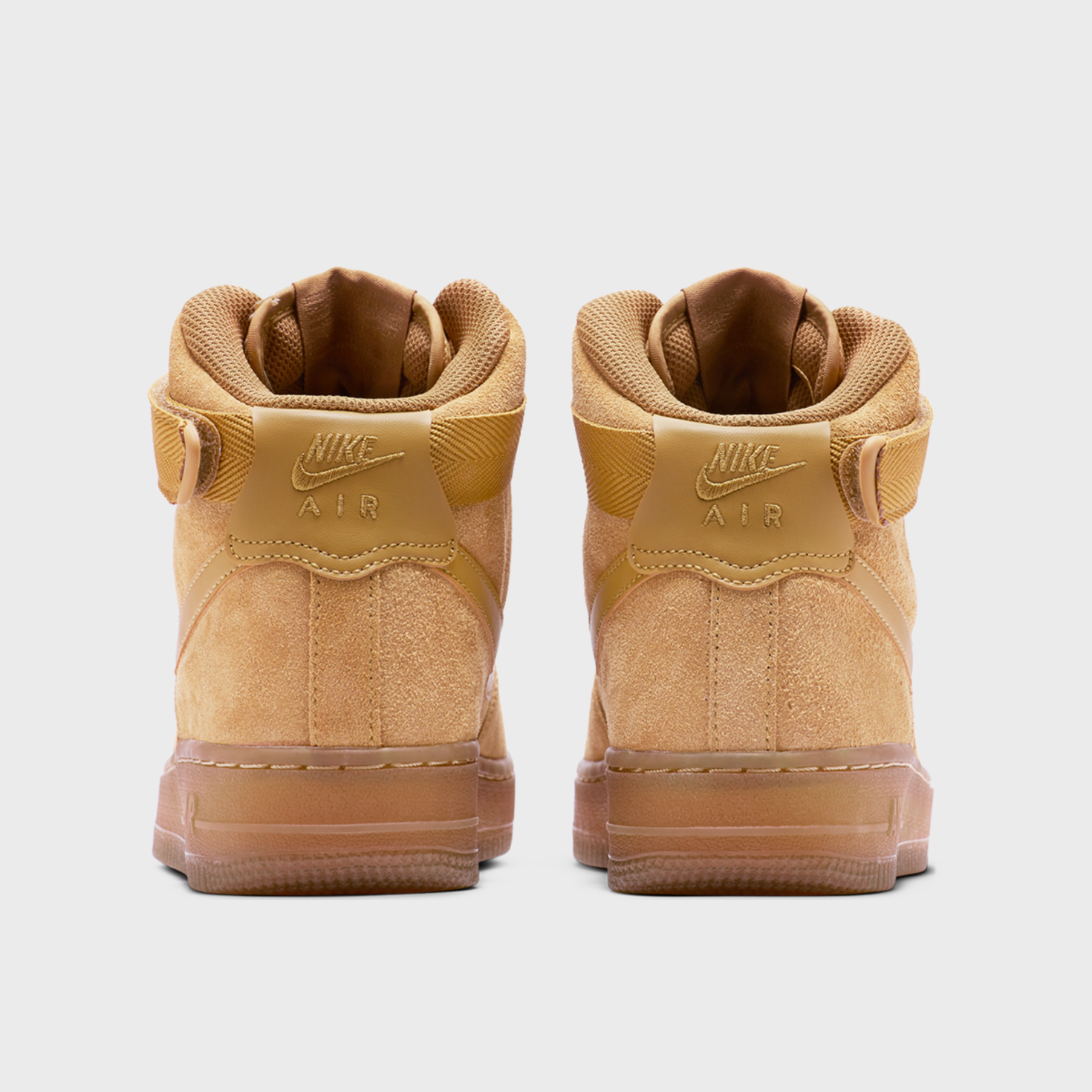 Nike air force 1 lv8 high braun 2025