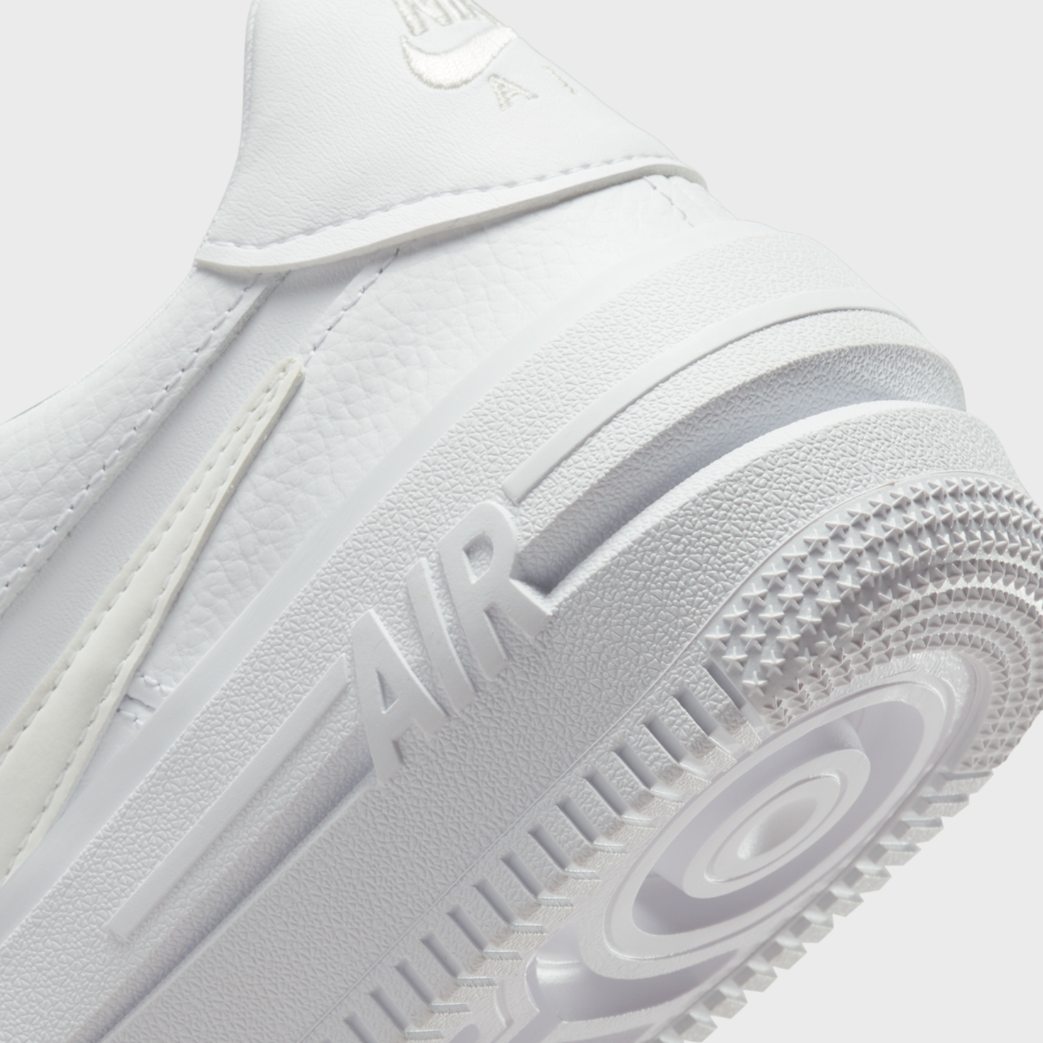 White air force platform online