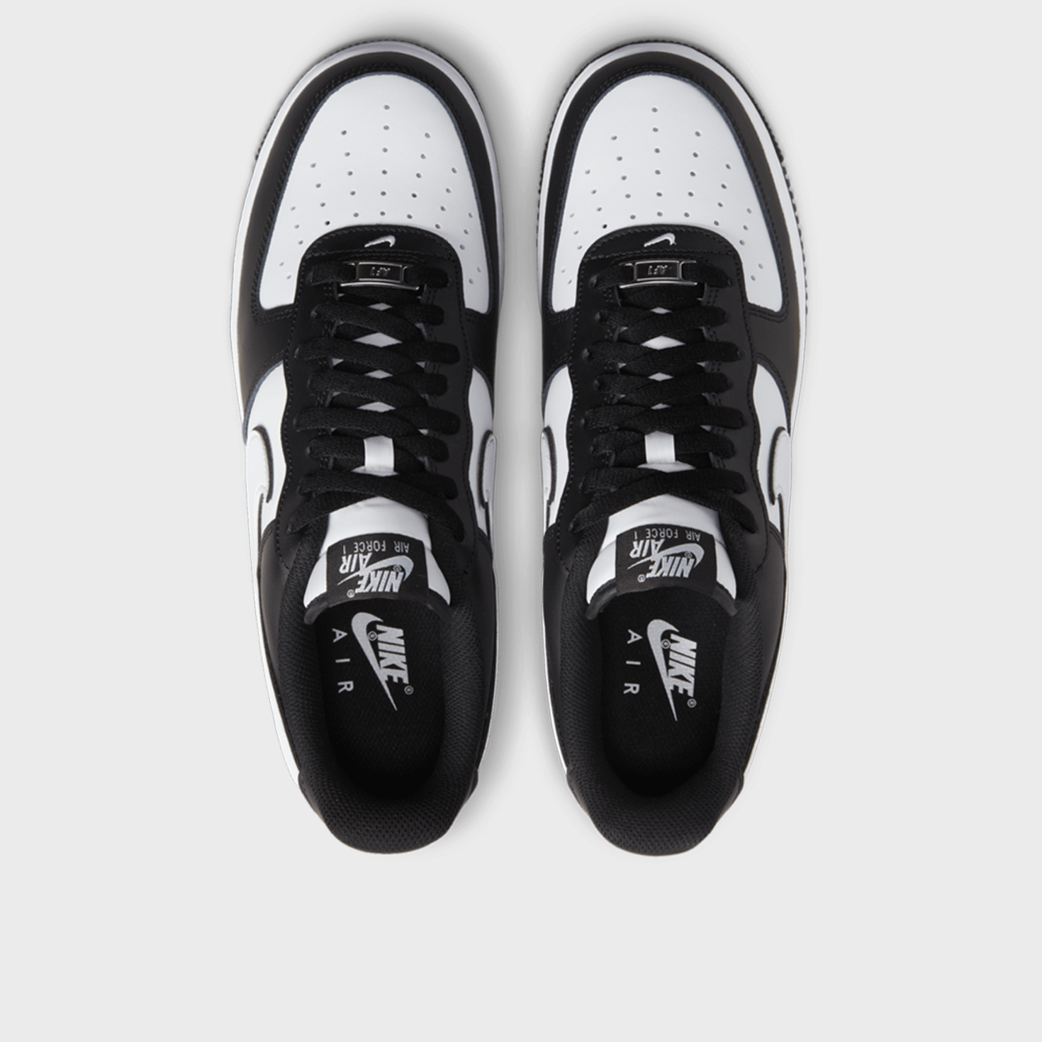 Kup Nike Air Force 1 07 czarny SNIPES