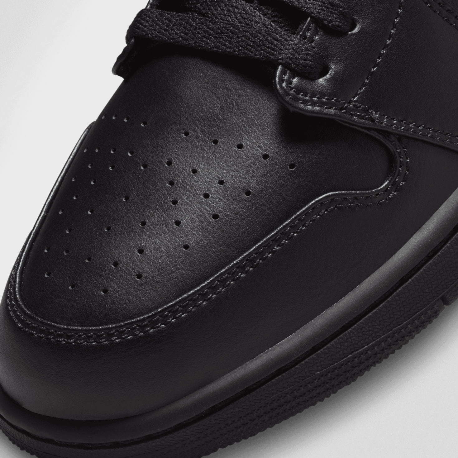 Black nike jordan shop