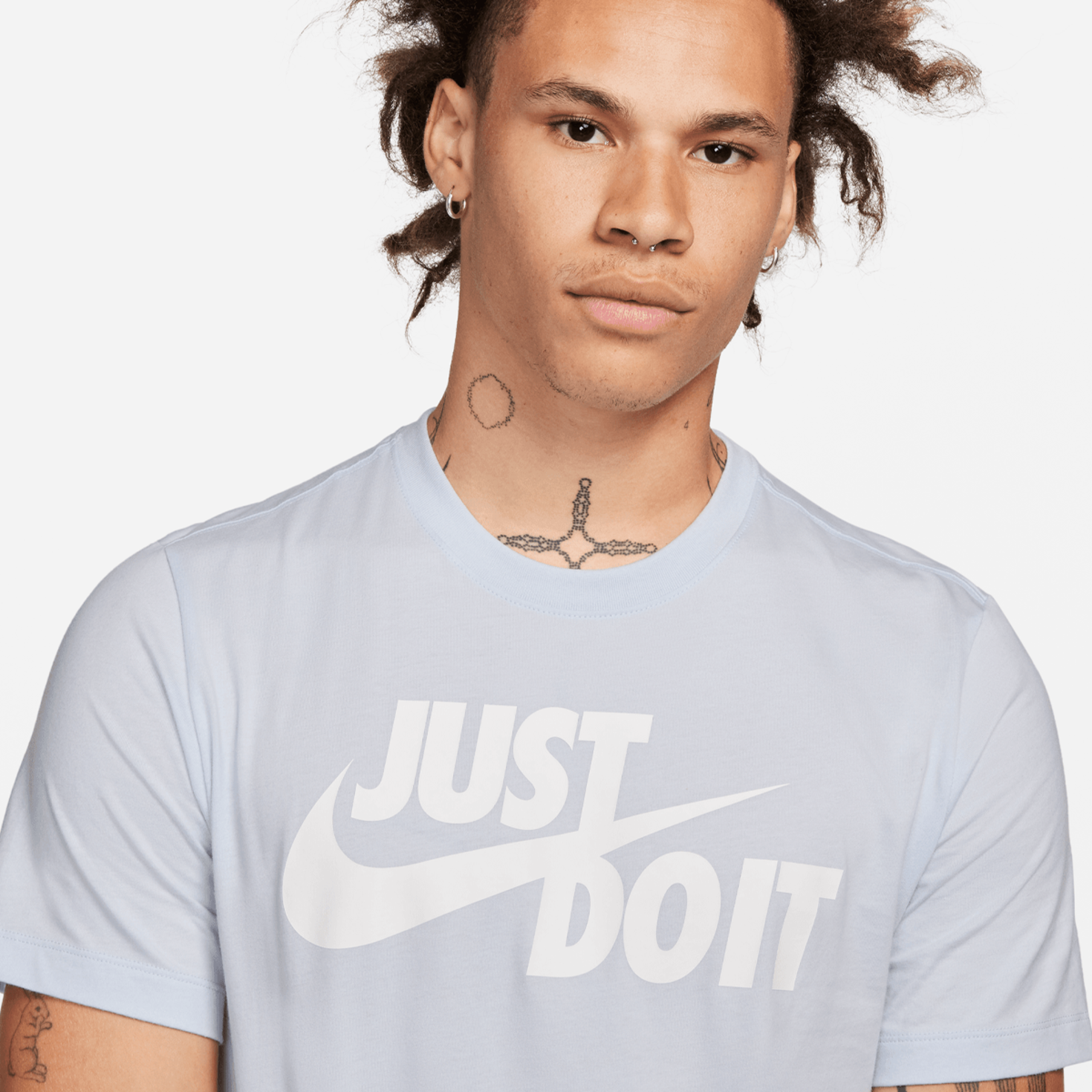 Nike Sportswear Just do it T Shirt gris kaufen
