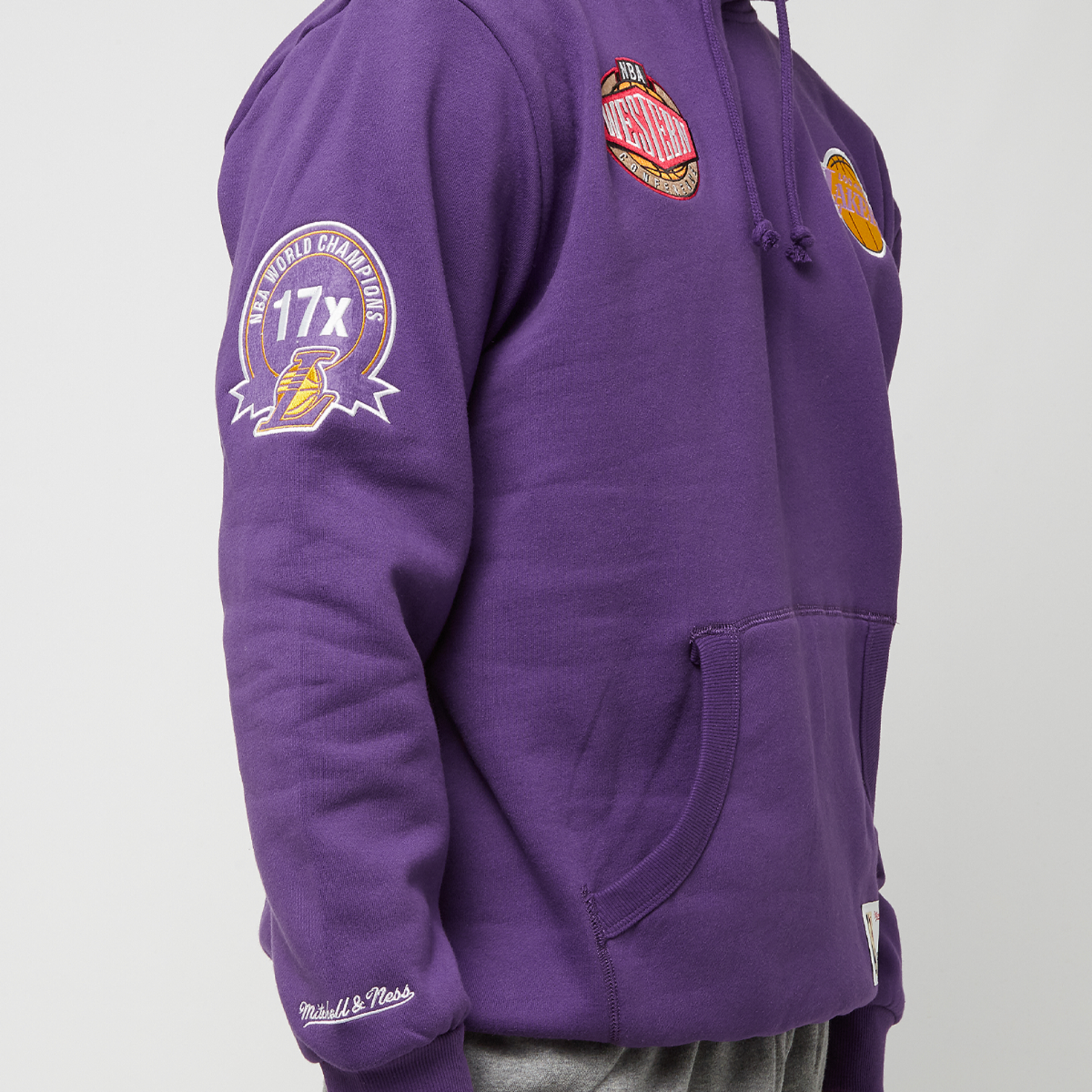 Lakers hoodie snipes on sale