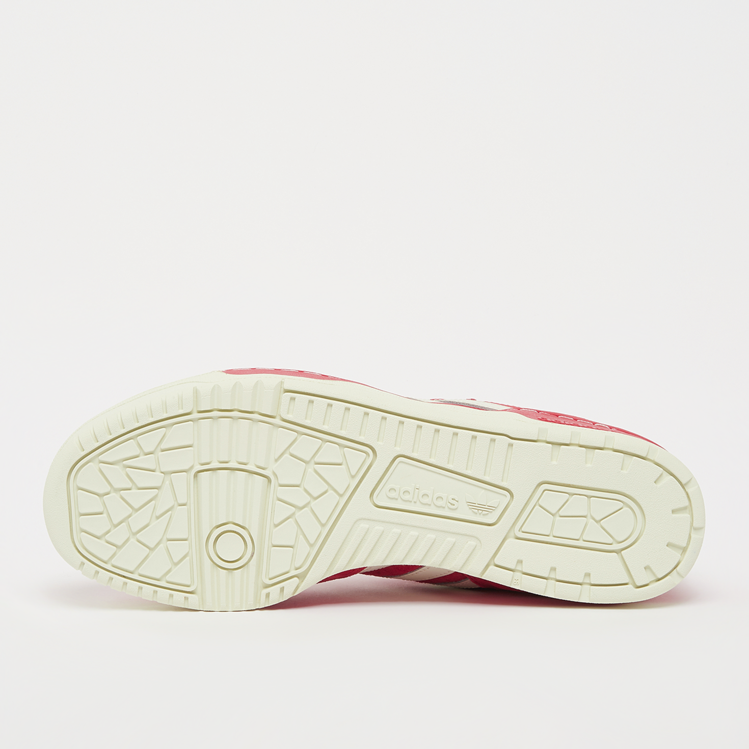 Rivalry Low Sneaker