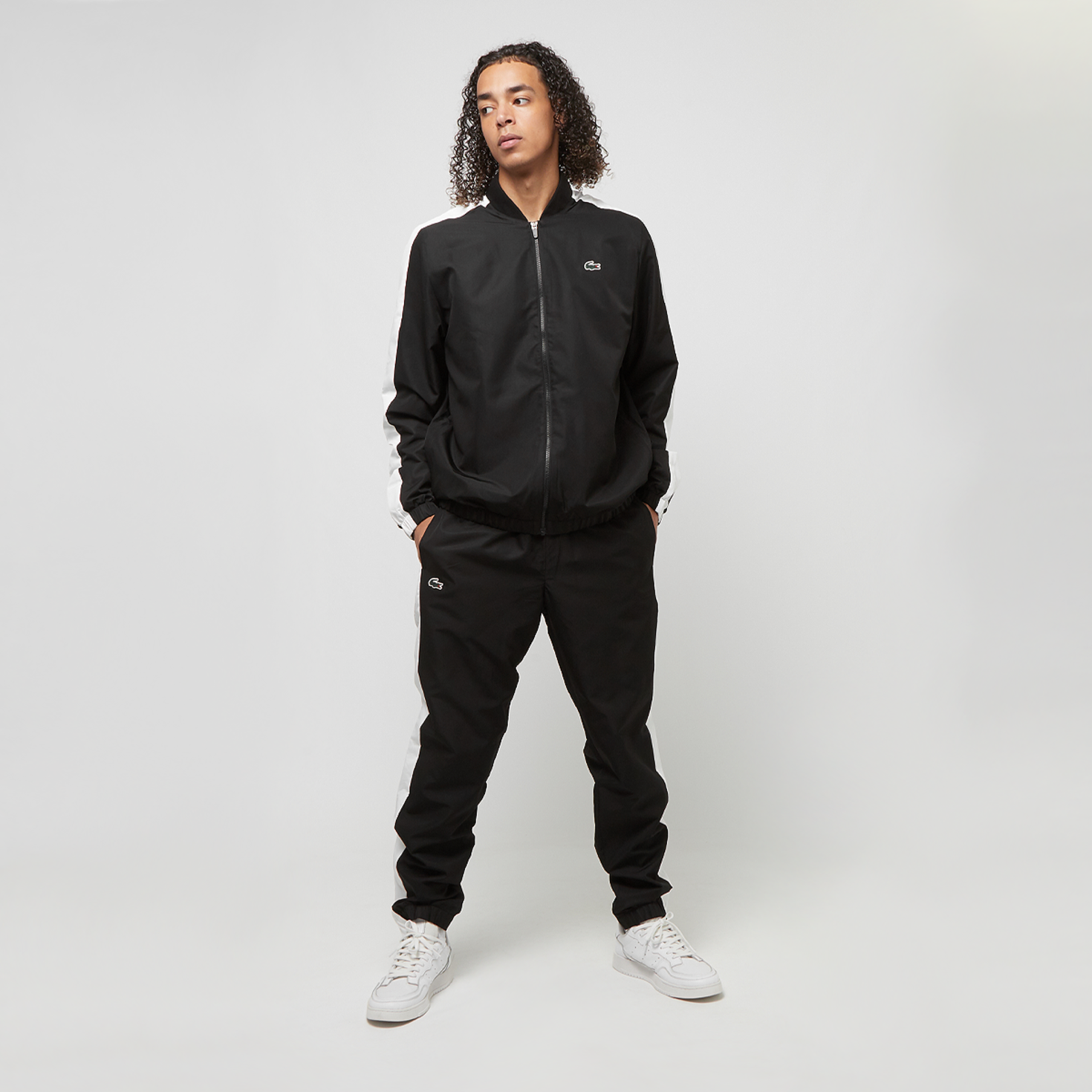 Survette lacoste noir store