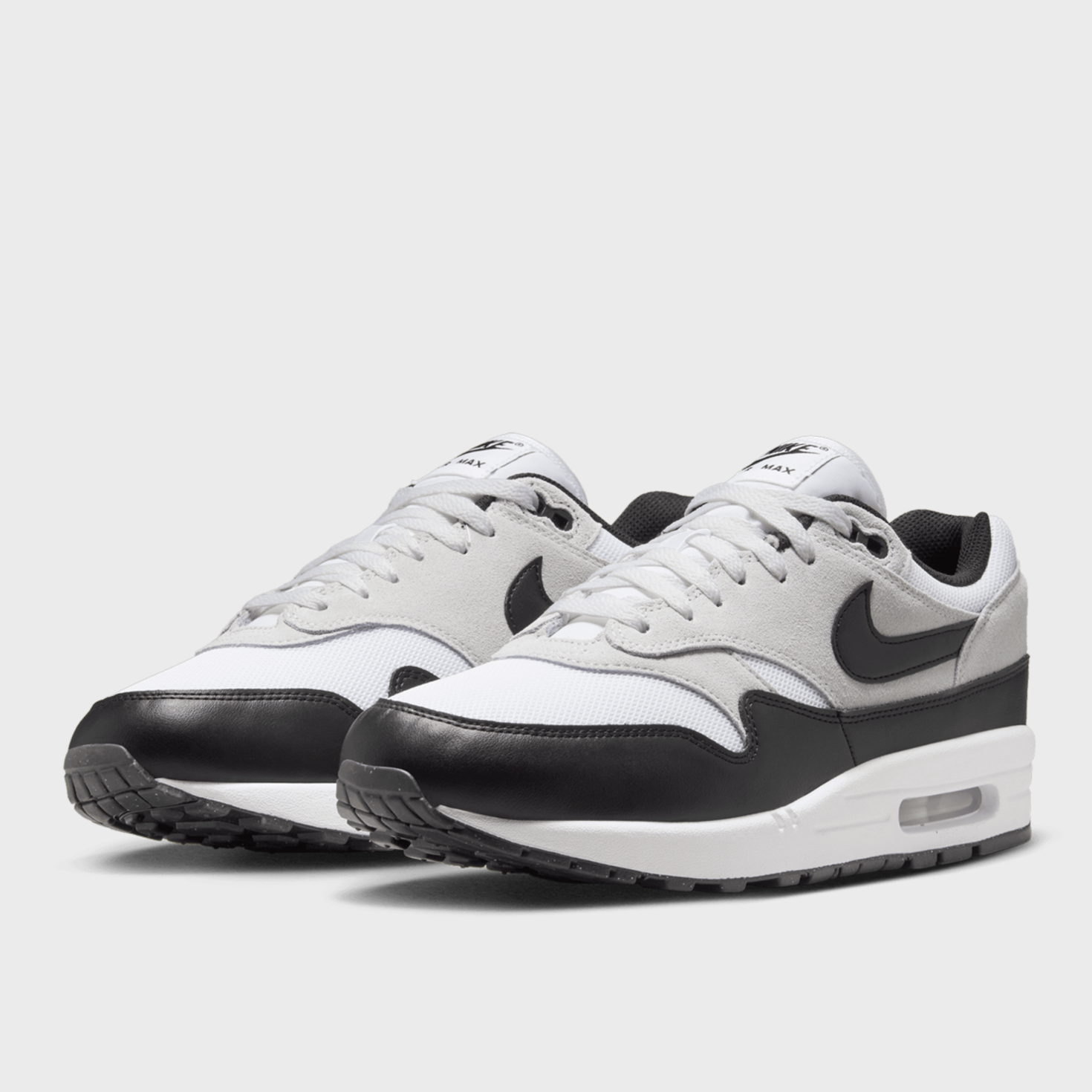 Kup Nike Air Max 1 Essential gris SNIPES