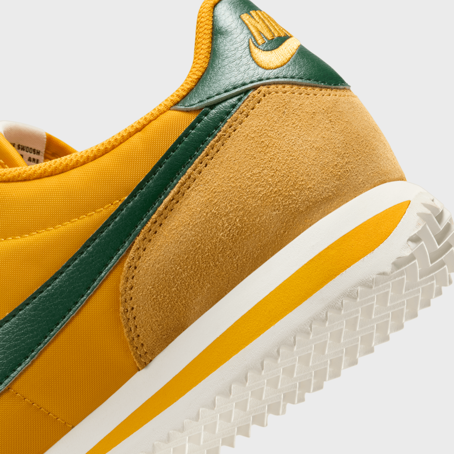 Acheter Nike WMNS Cortez jaune