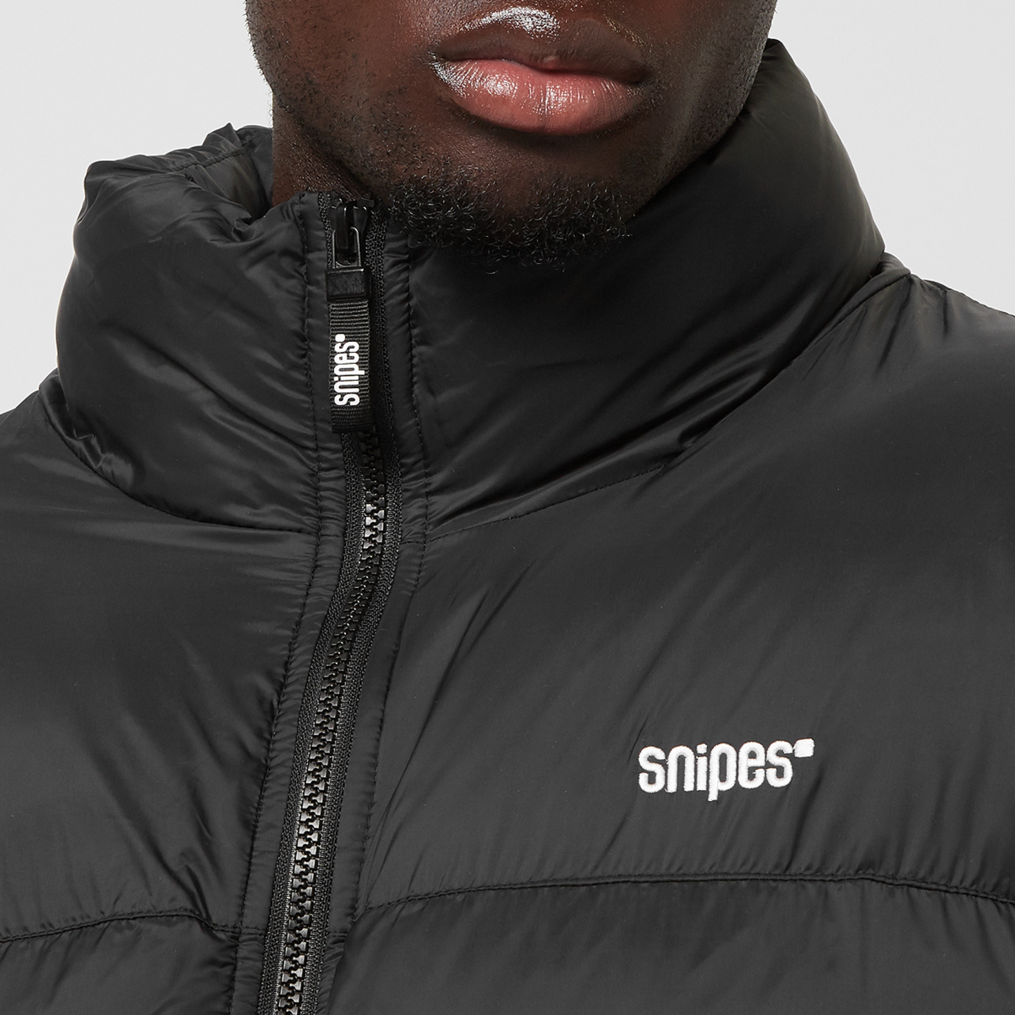 Small Logo Essential Puffer Jacket