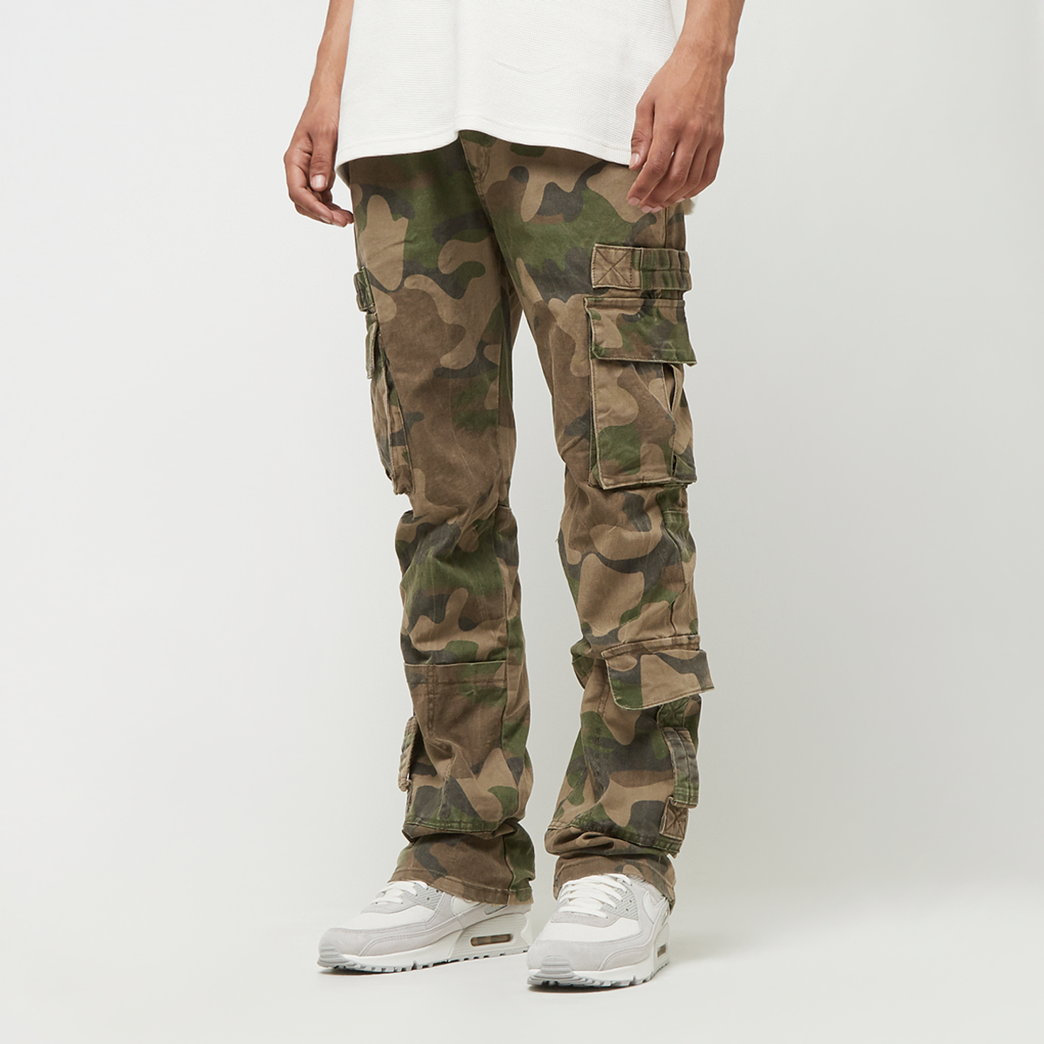 Utility camo pants top