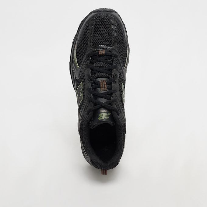 Compra New Balance 530 black/coffee preto SNIPES