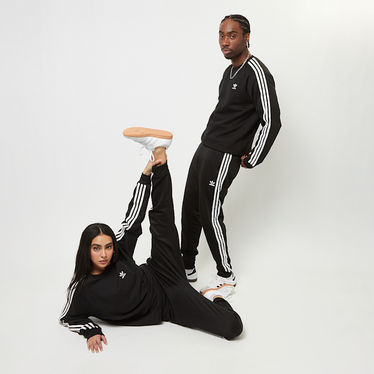 Shop adidas Originals adicolor Superstar Jogging broek zwart SNIPES