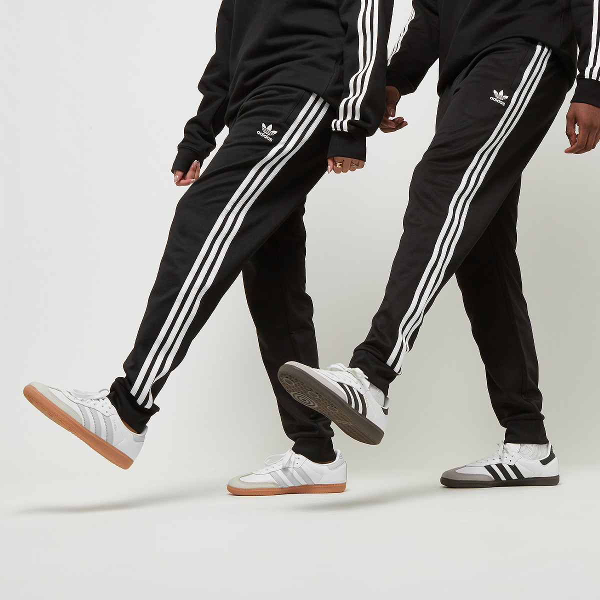 Acquista adidas Originals adicolor Superstar Trackpant noir SNIPES