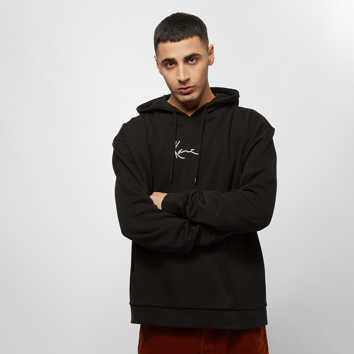 Karl Kani Signature Hoodie negro (KK-H-01-D-BLK)