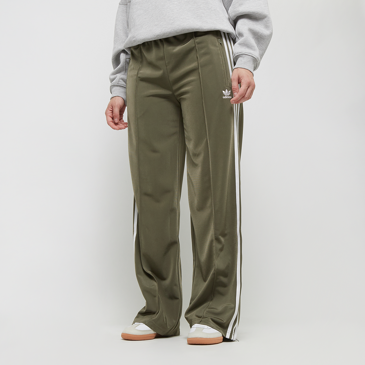 adidas Originals Firebird Loose Track Pants zielony (IY4720)