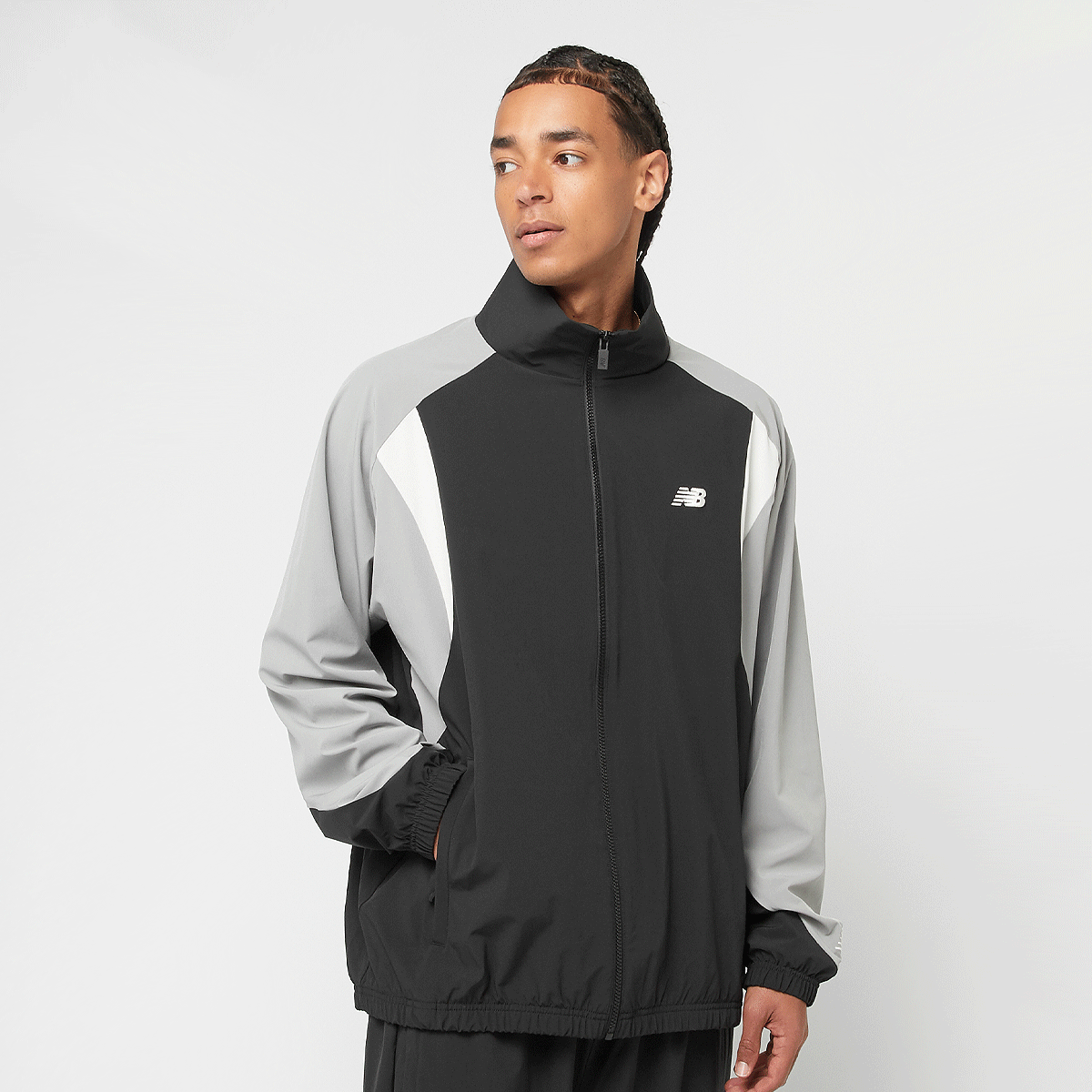 New Balance Woven Track Jacket negro | MJ51601-BK | SNIPES