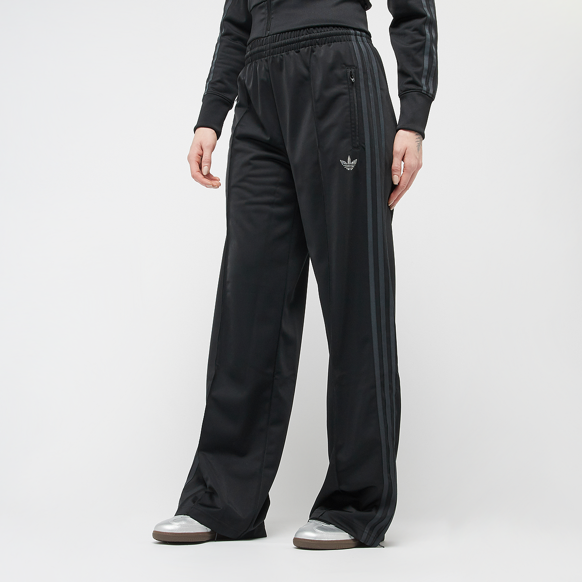 adidas×emmi FIREBIRD LOOSE TRACK PANTS adidas Performance Classics Firebird Track Pants JP2540