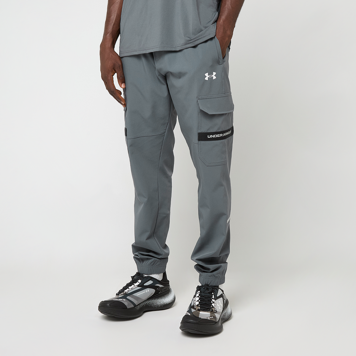 Under Armour Tech Utility Woven Pants szary (6004966-025)