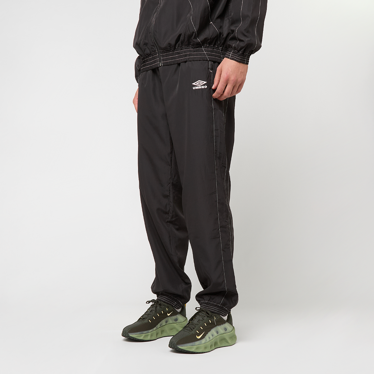 Umbro Relaxed Track Pants zwart | 66701U-060 | SNIPES