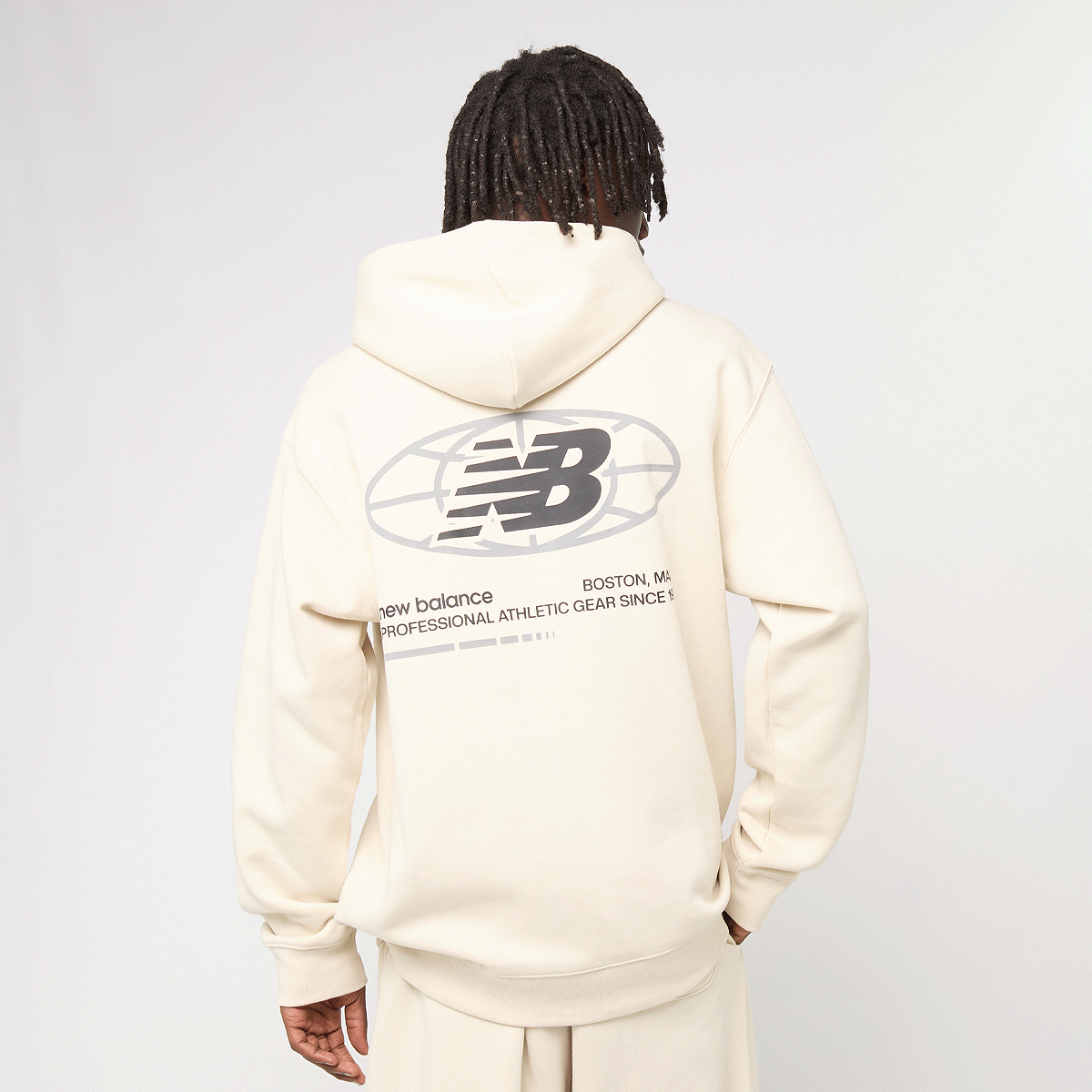 New Balance Globe Graphic Hoodie beige | MT54009_BIS | SNIPES