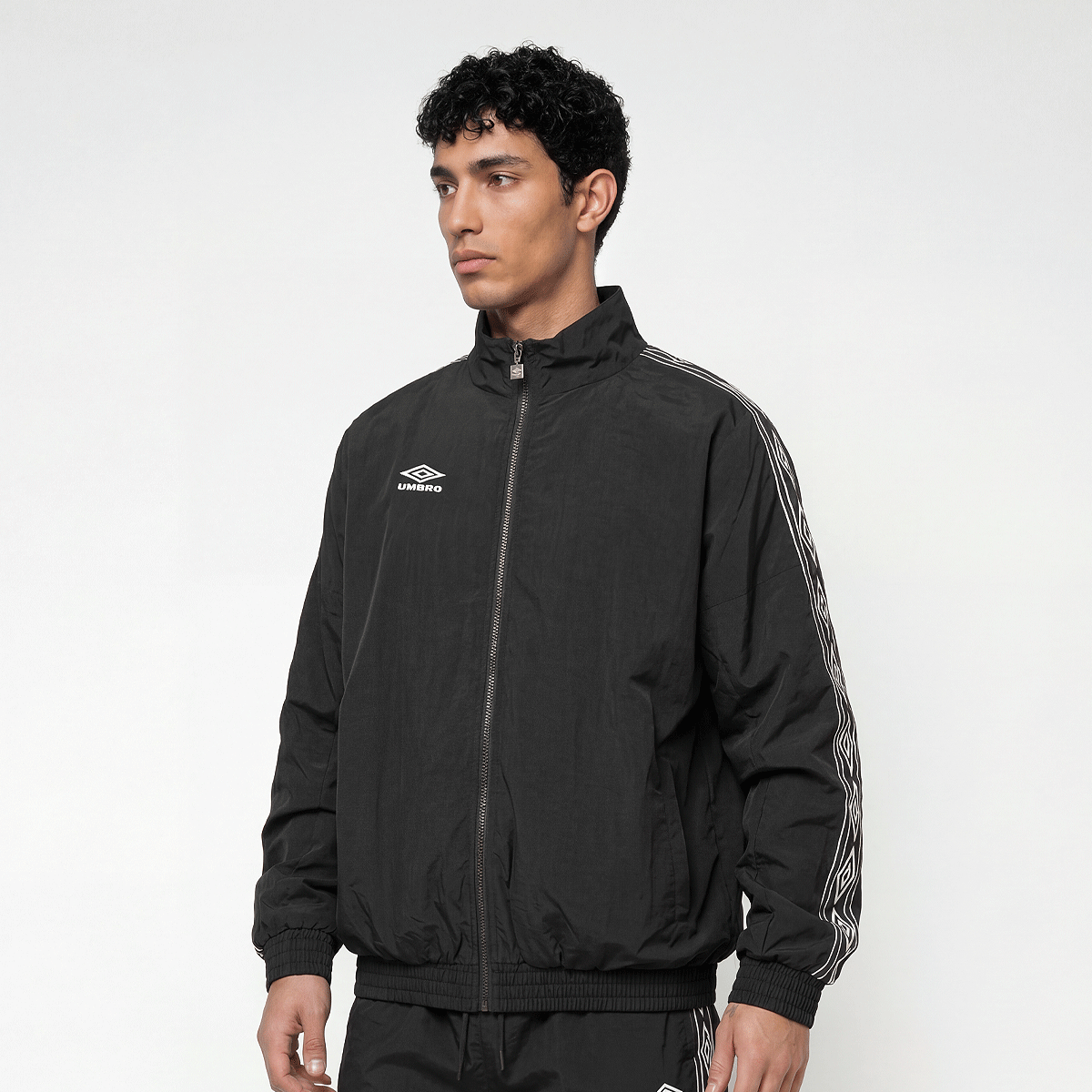 Umbro Relaxed Track Jacket schwarz | 56208U-FL3 | SNIPES