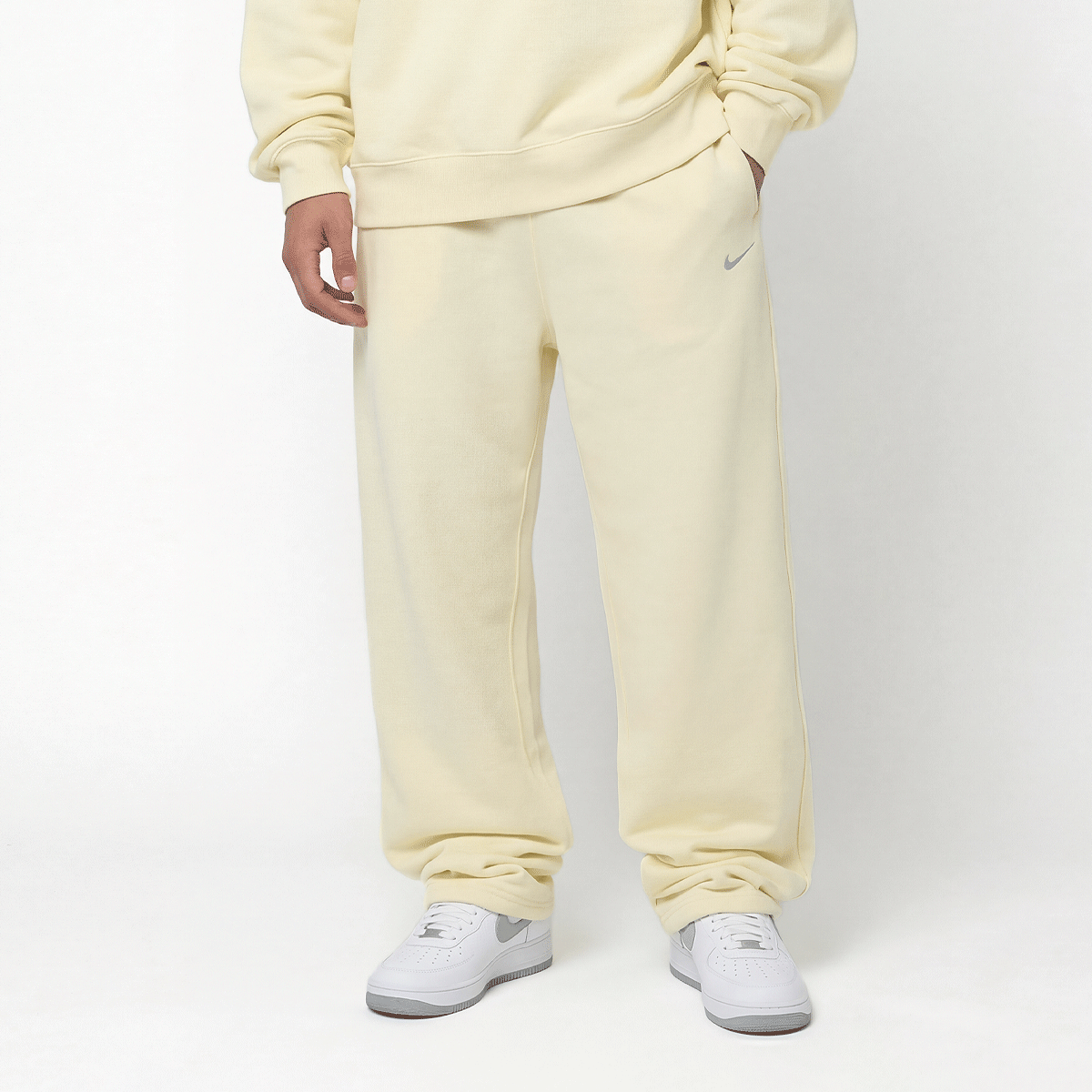 Nike Nocta NRG Nocta CS Fleece Pant OH geel | FZ4675-744 | SNIPES