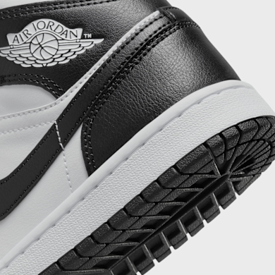 Jordan WMNS Air Jordan 1 Mid noir (DV0991-101)