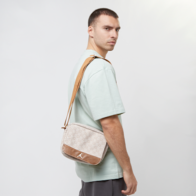 Jordan Monogram Mini Messenger Bag beige (MA0760-W3Z)