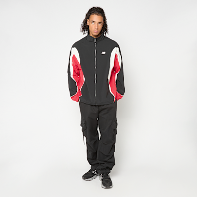 New Balance In Game Woven Track Jacket negro | MJ53611-BK | SNIPES
