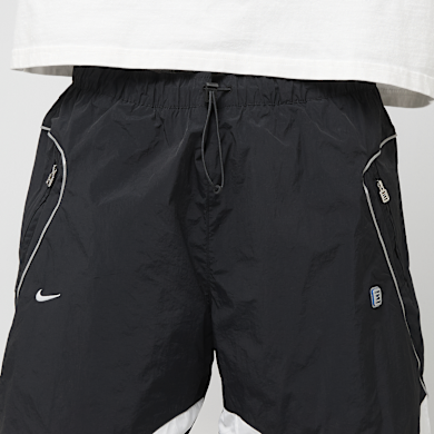 Nike Sportswear Woven Shox Shorts schwarz | IO1432-010 | SNIPES