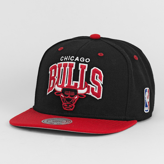 Mitchell & Ness Arch 2Tone NBA Chicago Bulls czarny 1758 1
