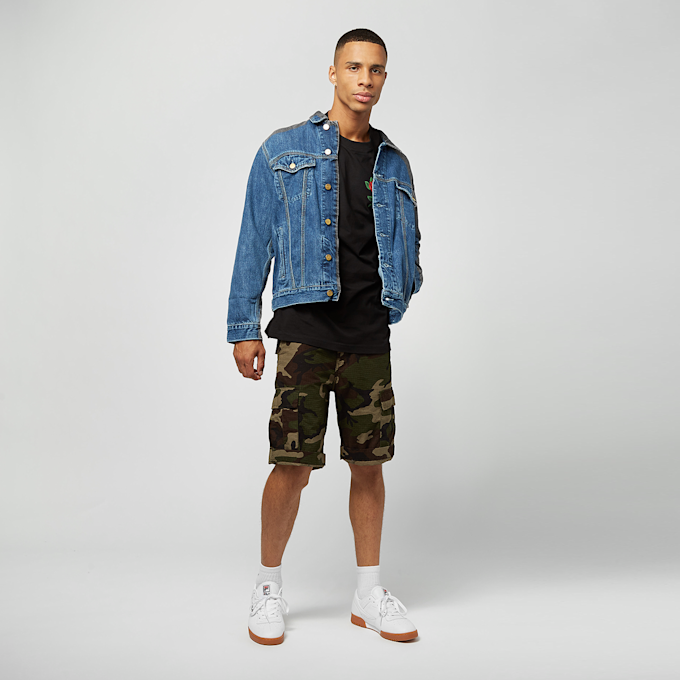 Mister Tee Rose crna 1965 4