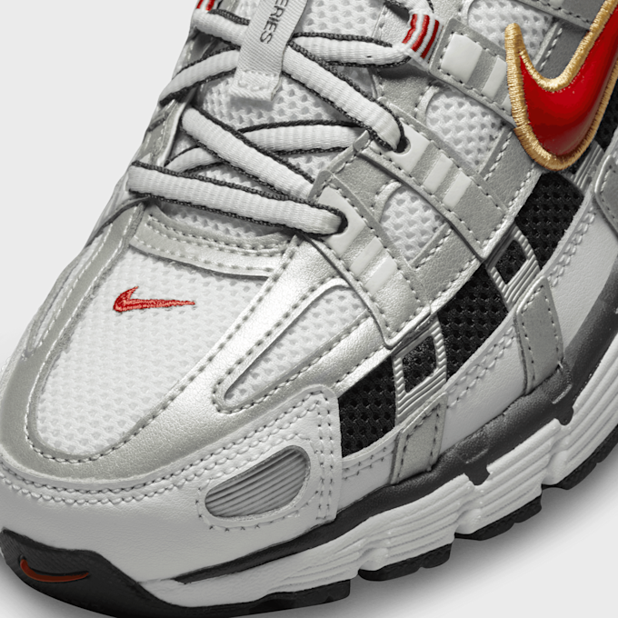 Nike WMNS P-6000 argento 367 5