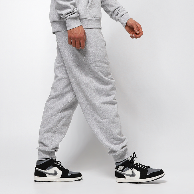 Karl Kani KK Signature Wide Fit Sweatpants ash grey grau 44310 4