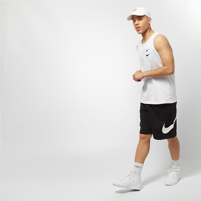 Nike Sportswear Club Graphic Shorts schwarz 492 7