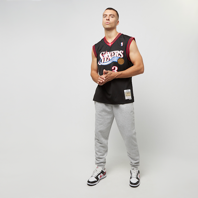 Mitchell & Ness NBA Swingman Jersey Philadelphia 76ers Iverson crna 527 5
