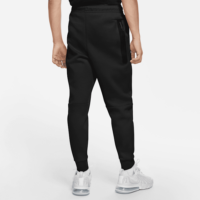 Nike Sportswear Tech Fleece Joggers preto 588 2