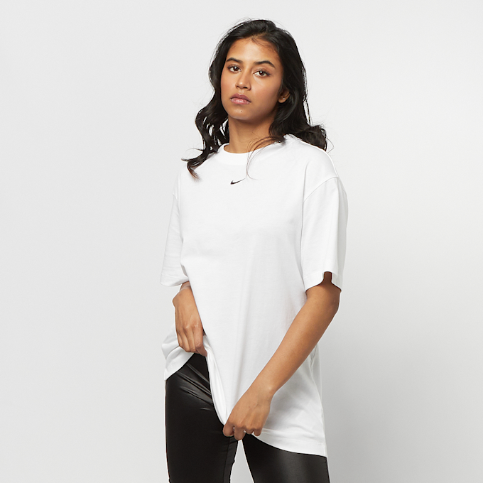 Nike Sportswear Essentials T-Shirt bianco 999 1
