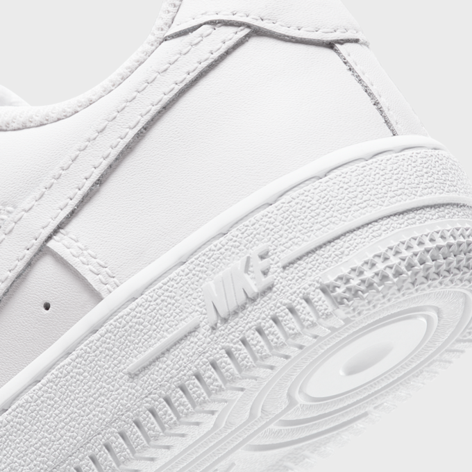 Nike   Air Force 1 LE (PS) blanc 2107 8