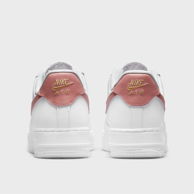 Nike WMNS Air Force 1 '07 ESS weiß 43615 5