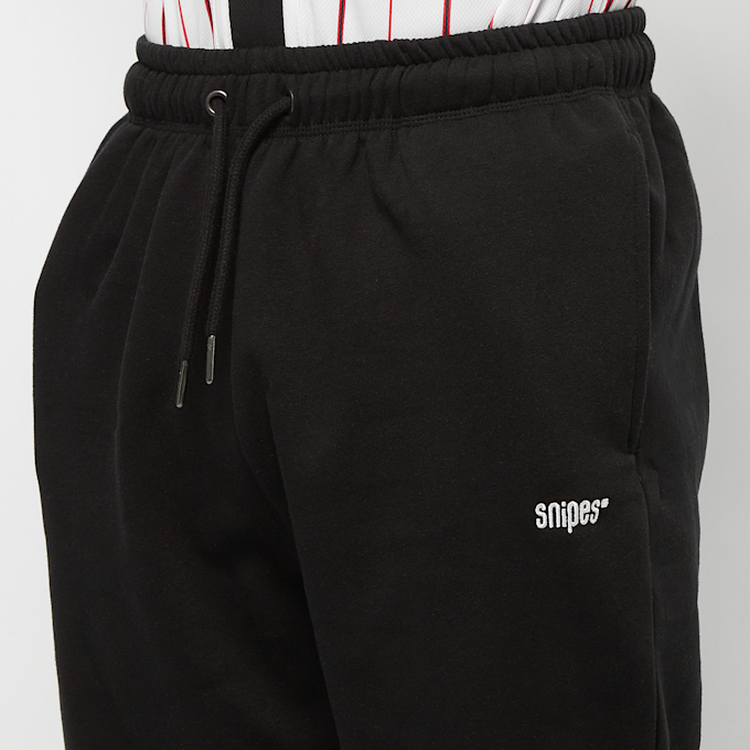 SNIPES Small Logo Essential Slim Sweat Pants crna 2219 3