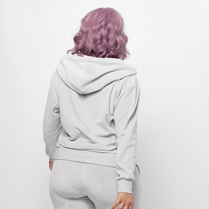 SNIPES Stefflon Don Small Logo Velvet Trackjacket grau 47556 3