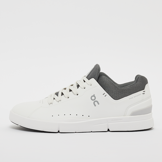 On The Roger Advantage weiß 2309 1