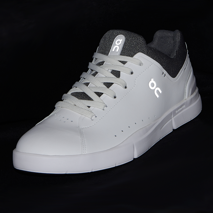 On The Roger Advantage weiß 2309 6