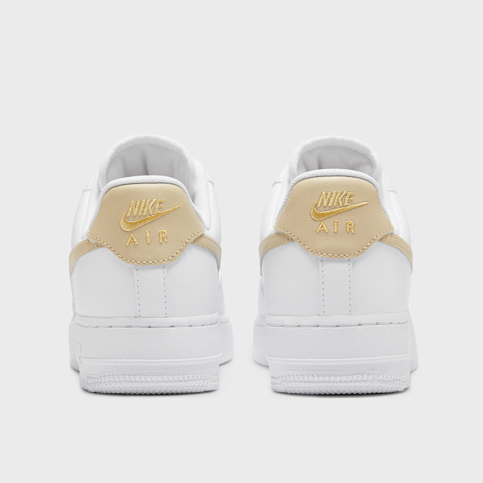 Nike WMNS Air Force 1 '07 Essential blanc 2517 5