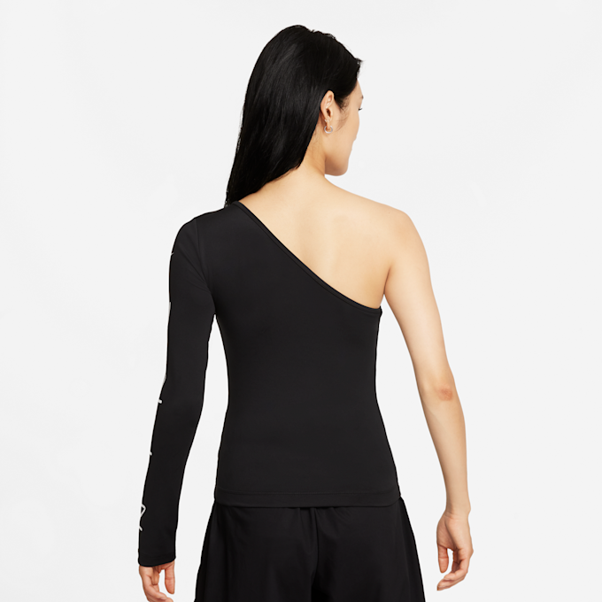 Nike 01973667 crna 2524 2