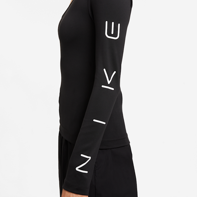 Nike 01973667 crna 2524 4