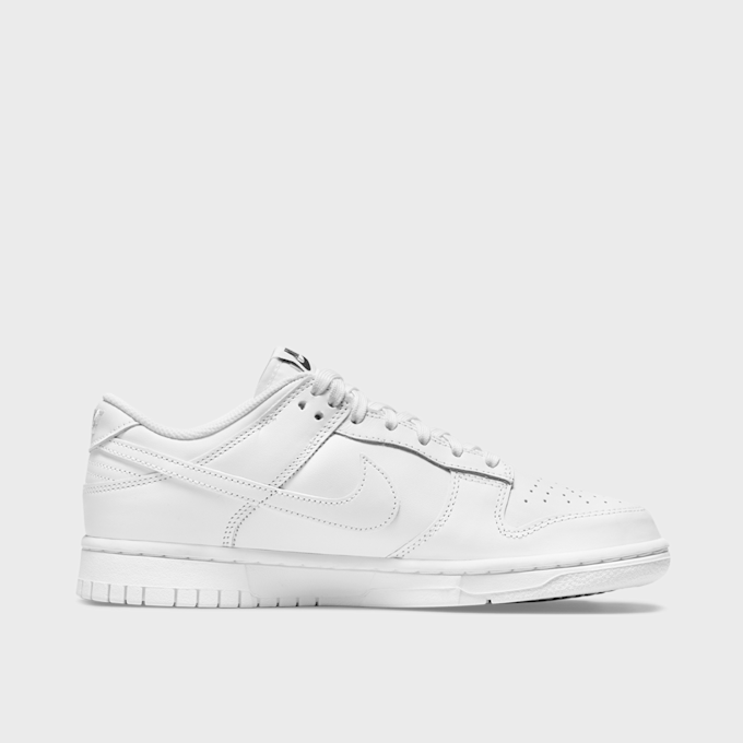 Nike WMNS Dunk Low blanco 2531 2