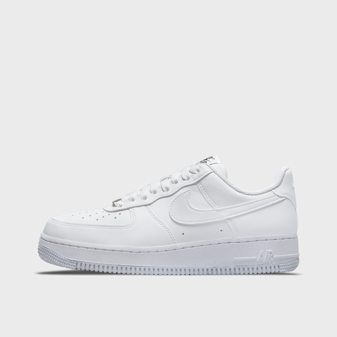 Nike Air Force 1 '07 Next Nature weiß 3320 1