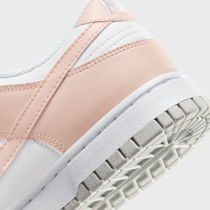 Nike WMNS Dunk Low Next Nature lichtroze 3348 8