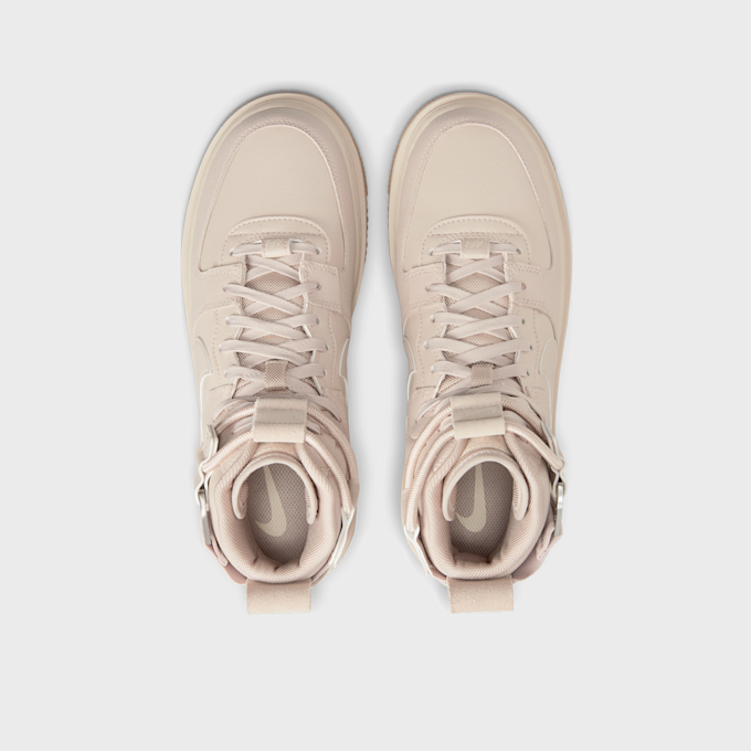 Nike WMNS Air Force 1 High Utility 2.0 bruin 7014 6