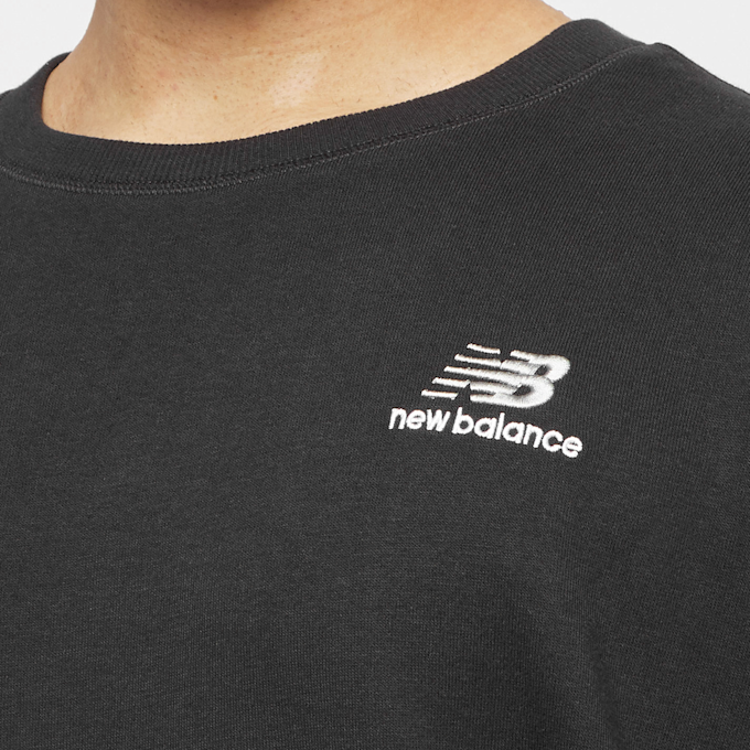 New Balance Unissentials Crew schwarz 7107 3